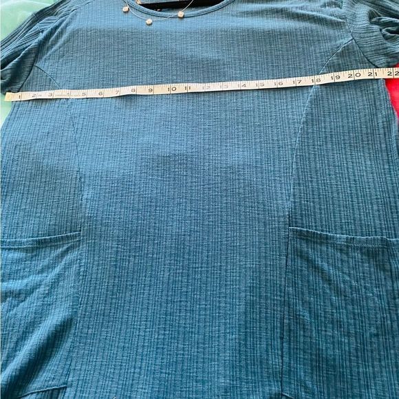 Comfort Code by Cuddl Duds Pretty Sweater  Size Medium. Gently Worn Blue - Picture 6 of 9